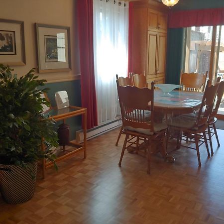מונטריאול 3 Bedrooms 3 Beds Near Metro -2 Parking Free מראה חיצוני תמונה