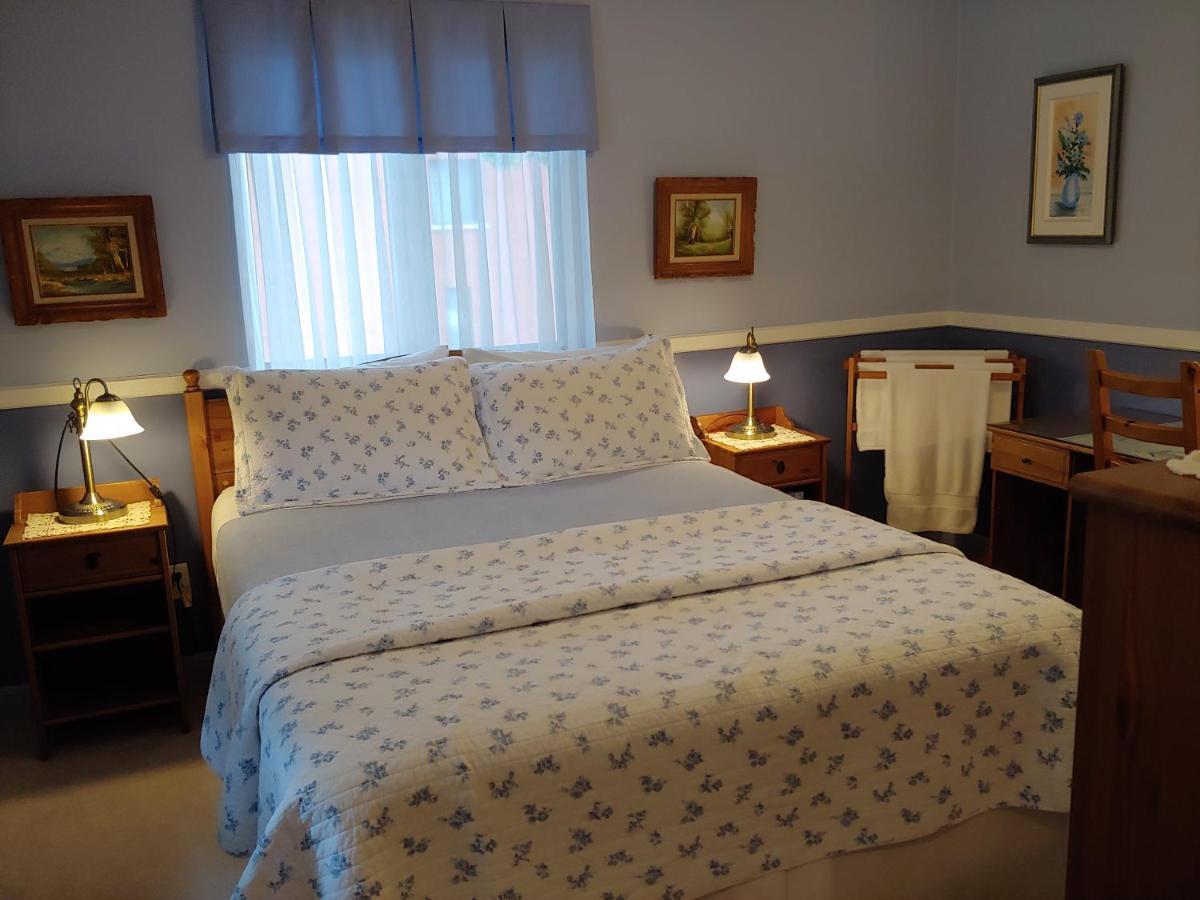 מונטריאול 3 Bedrooms 3 Beds Near Metro -2 Parking Free מראה חיצוני תמונה