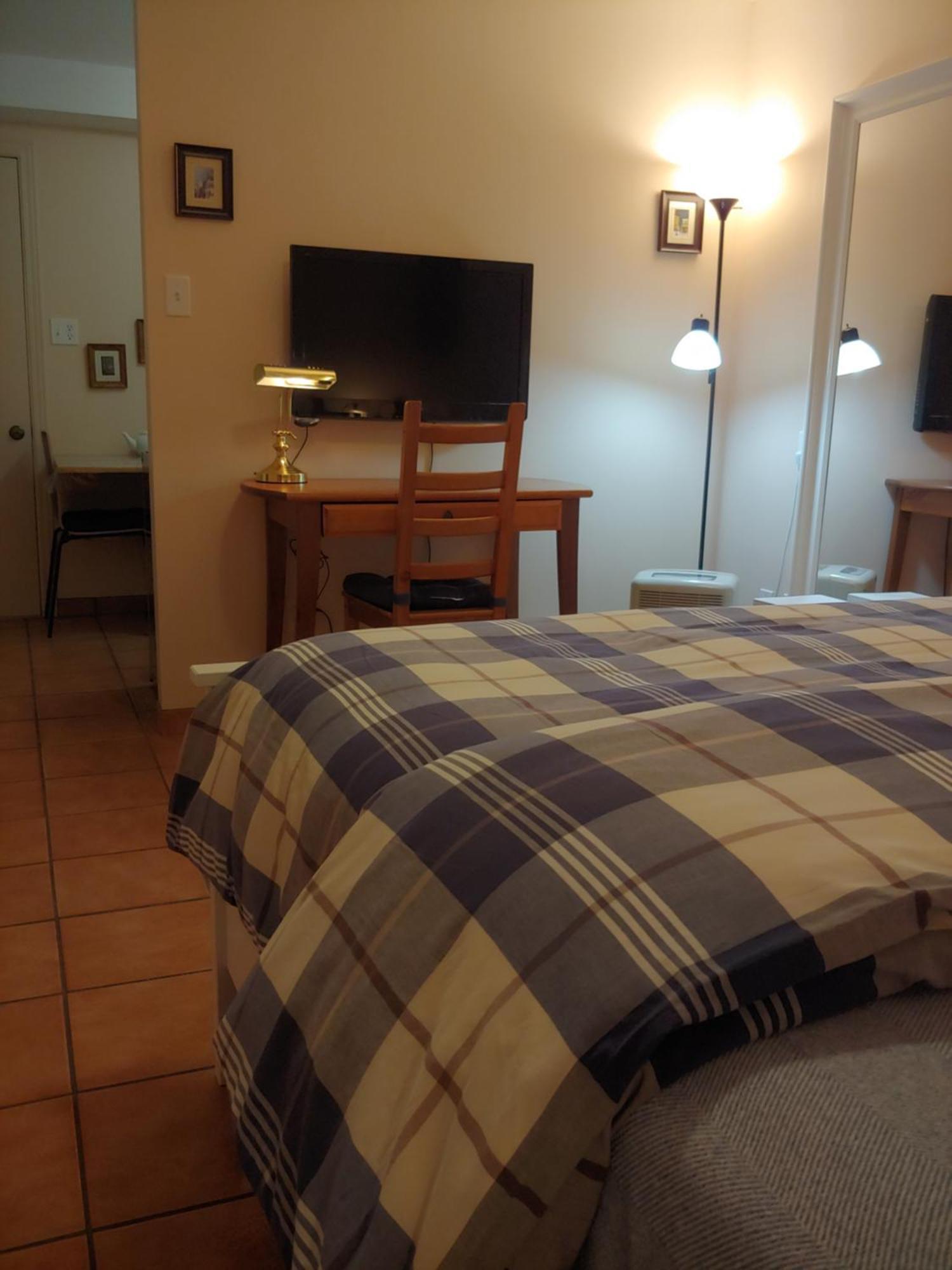 מונטריאול 3 Bedrooms 3 Beds Near Metro -2 Parking Free מראה חיצוני תמונה