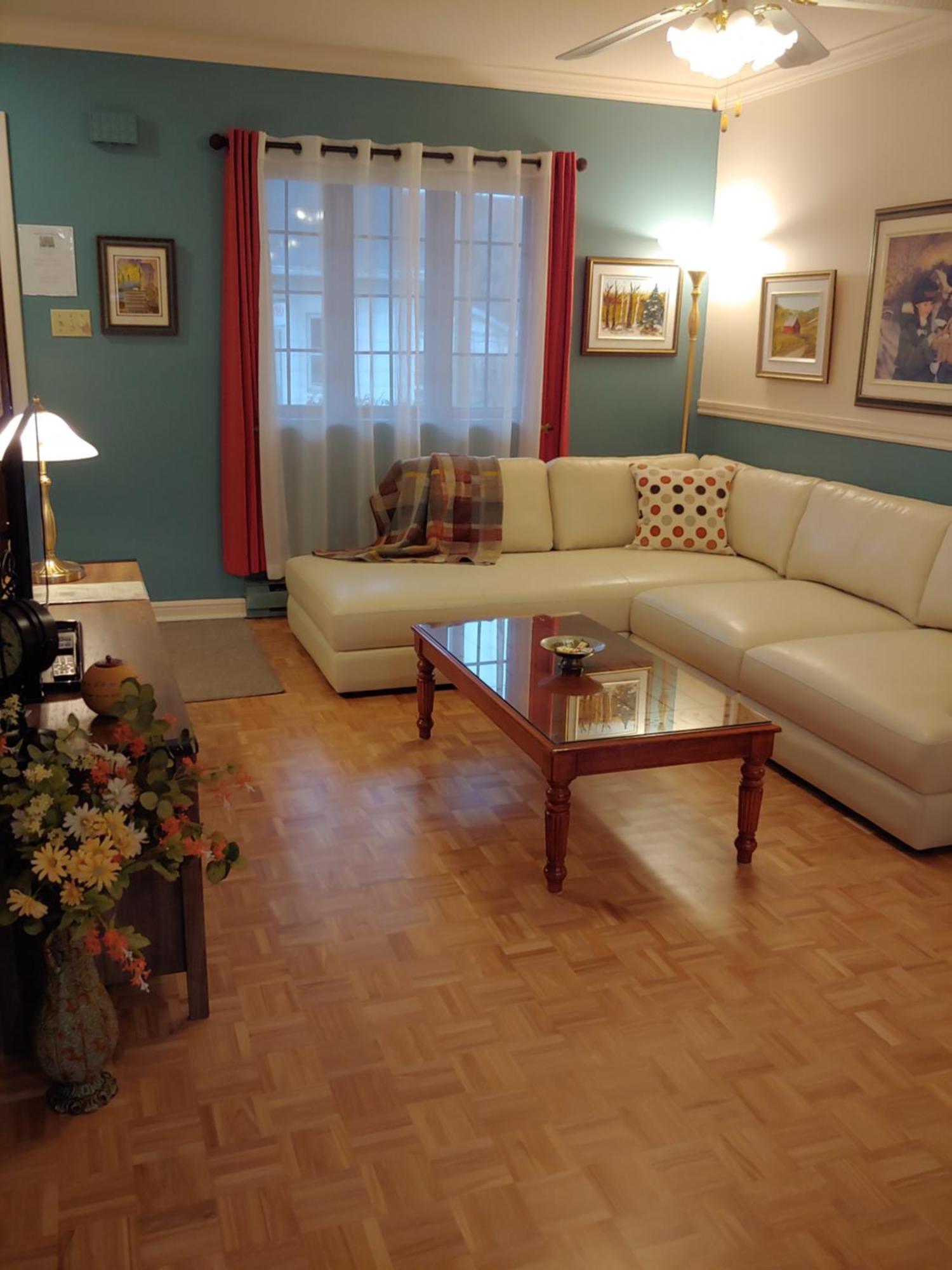 מונטריאול 3 Bedrooms 3 Beds Near Metro -2 Parking Free מראה חיצוני תמונה