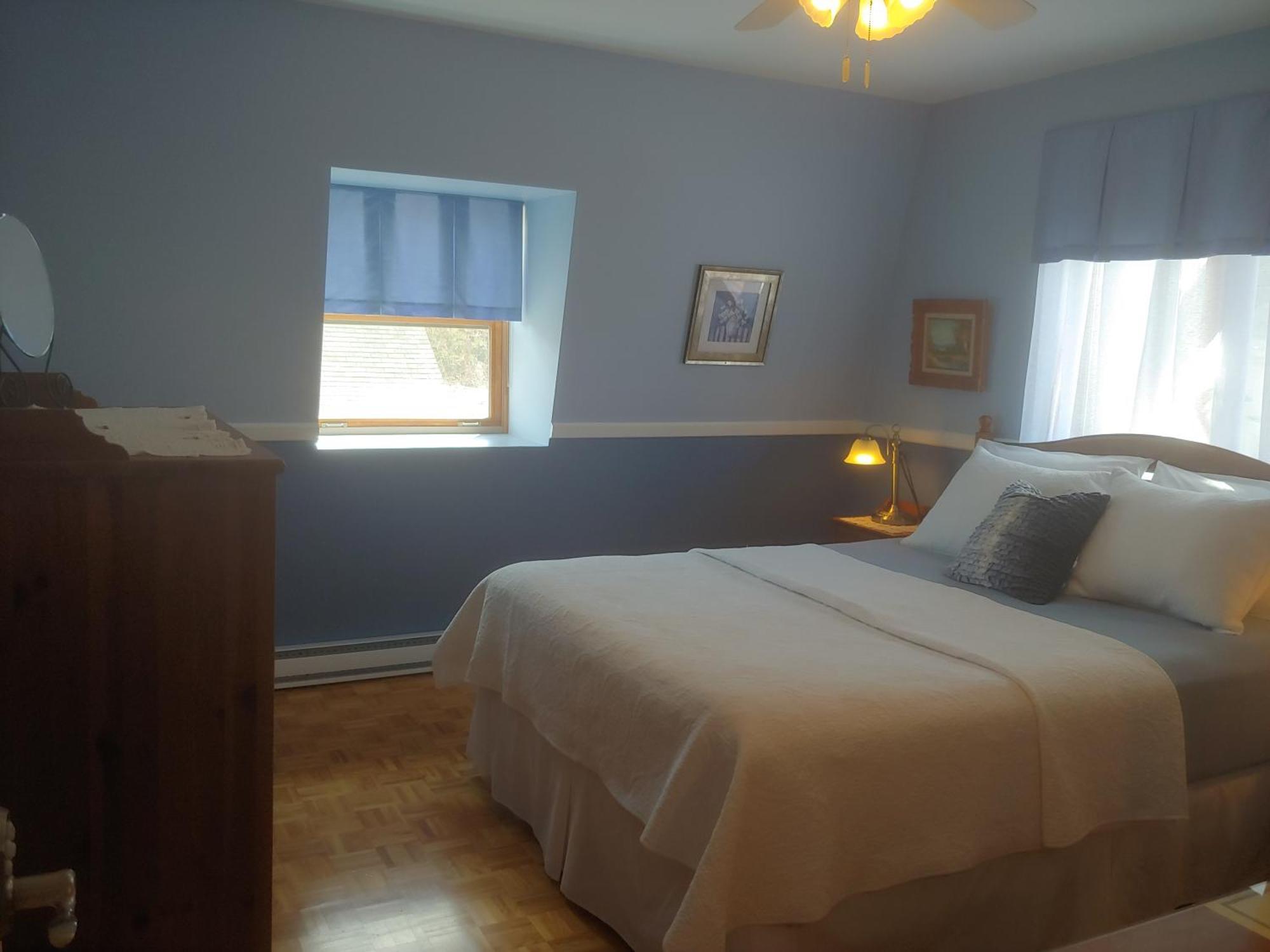 מונטריאול 3 Bedrooms 3 Beds Near Metro -2 Parking Free מראה חיצוני תמונה